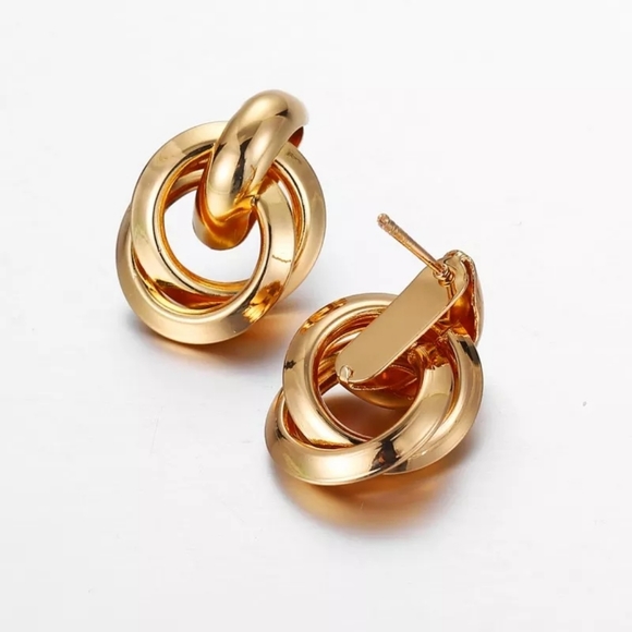 New Trendy Gold Color Twisted Small Stud Earrings - Picture 3 of 3